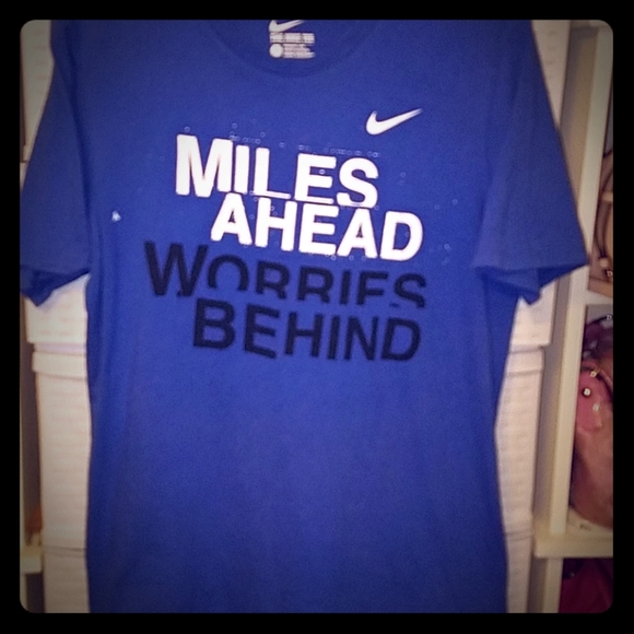 athletic cut t shirts